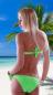 Mobile Preview: Neckholder-Bandeau-Bikini mit Hula Fransen Hellgrün